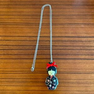 ✅Adorable Japanese Geisha enamel necklace. Floral kimono. Red hair  ribbon.